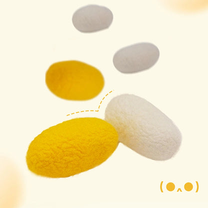 Los juguetes para gatos son naturales puros, sin teñir, sin decoloración, secado completo, con cocones de crisalis y gusano de seda para diversión de artefactos para gatos